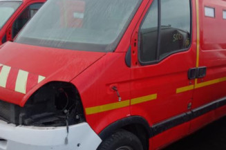 Crosse arriere droit RENAULT MASTER 2