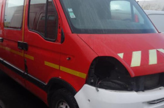 Crosse arriere droit RENAULT MASTER 2