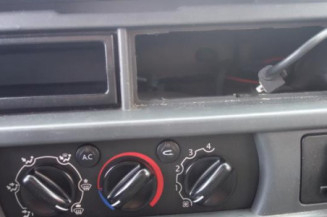 Crosse arriere droit RENAULT MASTER 2