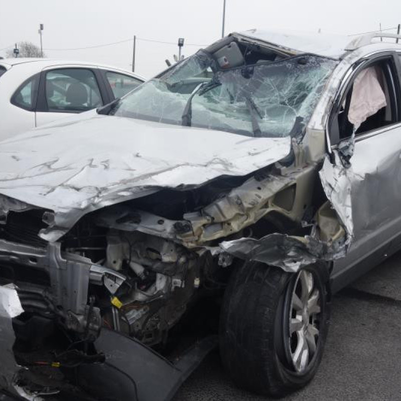 Boite a gants OPEL ANTARA Photo n°3