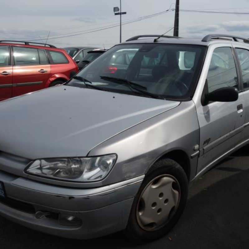 Serrure arriere droit PEUGEOT 306 Photo n°4