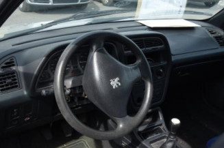 Serrure arriere droit PEUGEOT 306