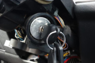 Serrure arriere droit PEUGEOT 306