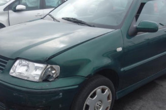 Pretensionneur de ceinture avant gauche VOLKSWAGEN POLO 3