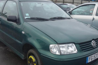 Pretensionneur de ceinture avant gauche VOLKSWAGEN POLO 3