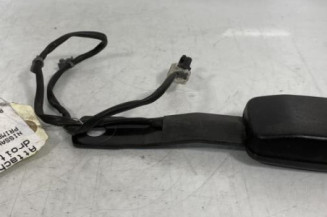 Attache ceinture avant droit NISSAN PRIMERA 4 Photo n°1