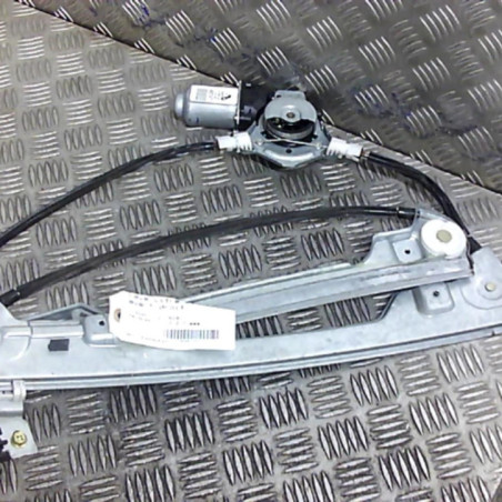 Leve vitre electrique avant droit NISSAN PRIMERA 4 Photo n°1