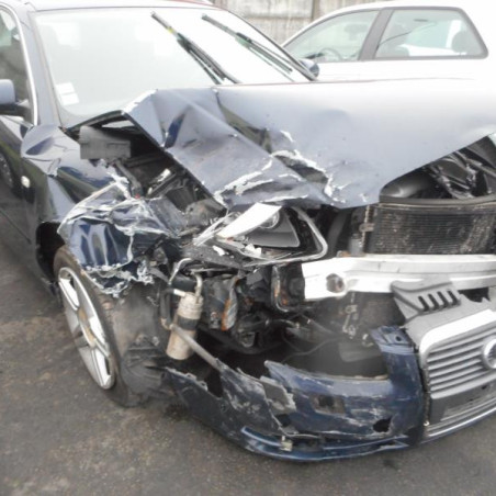 Plage arriere AUDI A4 2