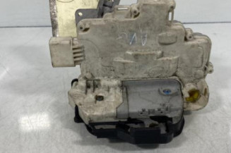 Serrure avant gauche AUDI A4 2