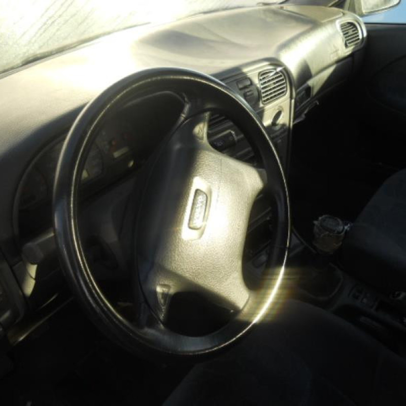 Trappe d'essence VOLVO V 40 1 Photo n°8
