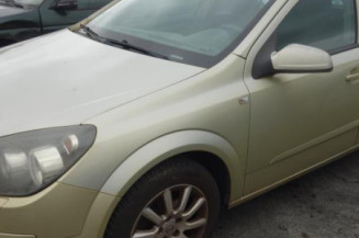 Ceinture arriere gauche OPEL ASTRA H