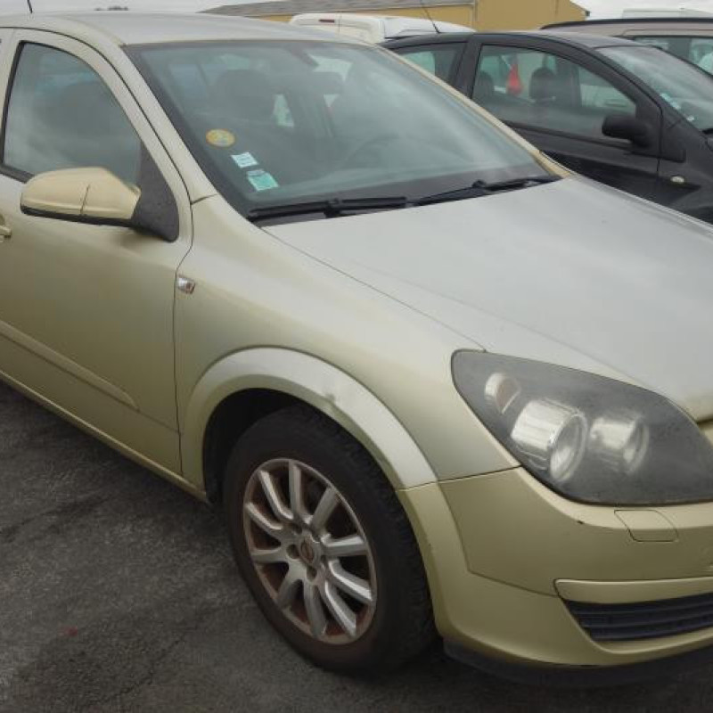 Ceinture arriere gauche OPEL ASTRA H Photo n°5