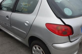 Boite a gants PEUGEOT 206