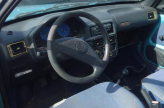 Aile avant droit PEUGEOT 106