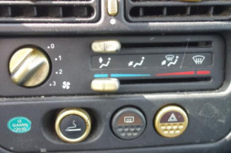 Aile avant droit PEUGEOT 106