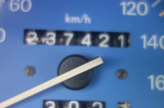 Aile avant droit PEUGEOT 106