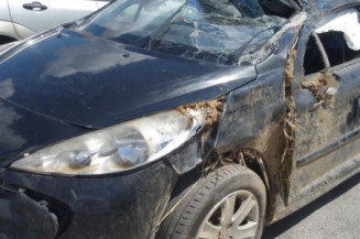Pretensionneur de ceinture avant droit PEUGEOT 207