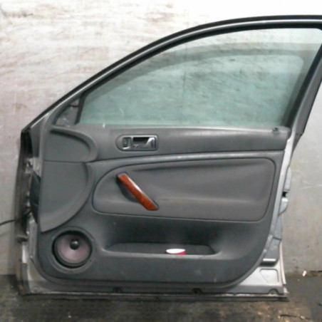 Porte avant droit VOLKSWAGEN PASSAT 4