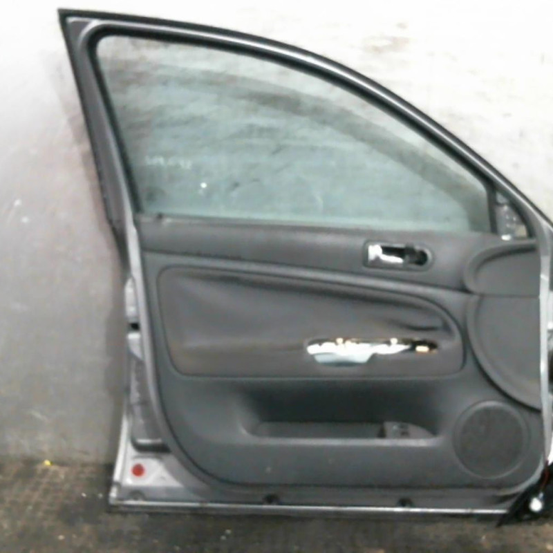 Porte avant gauche VOLKSWAGEN PASSAT 4 Photo n°2
