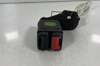Attache ceinture arriere droit RENAULT MEGANE 1 Photo n°1