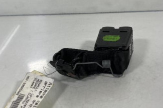 Attache ceinture arriere droit RENAULT MEGANE 1