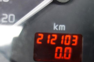 Pretensionneur de ceinture avant droit RENAULT MEGANE 1