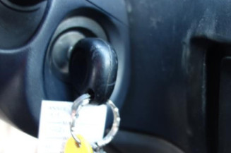 Pretensionneur de ceinture avant droit RENAULT MEGANE 1