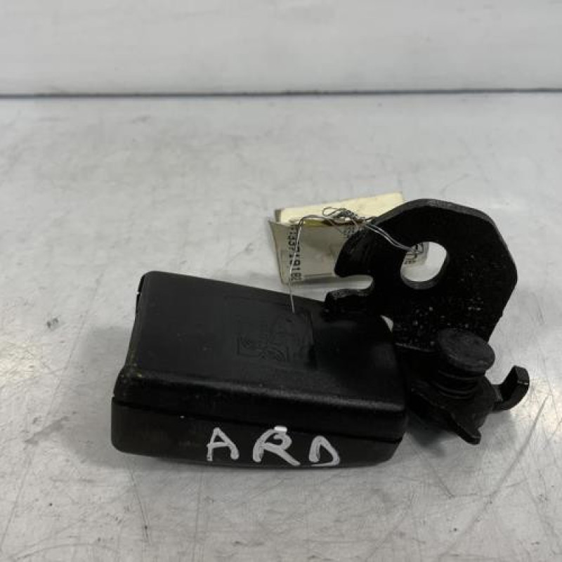 Attache ceinture arriere droit OPEL CORSA D Photo n°1