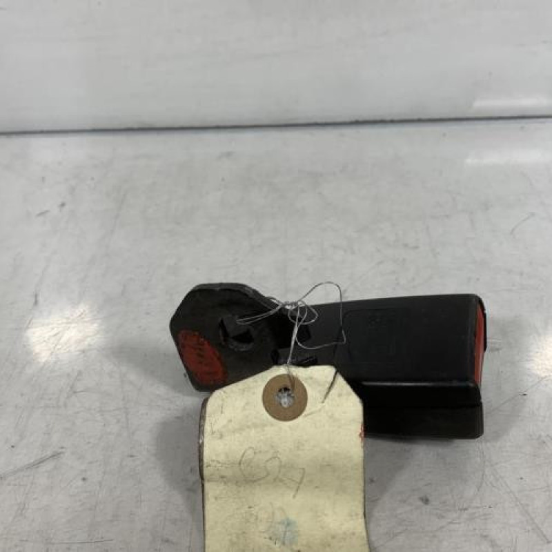 Attache ceinture arriere droit OPEL CORSA D Photo n°3