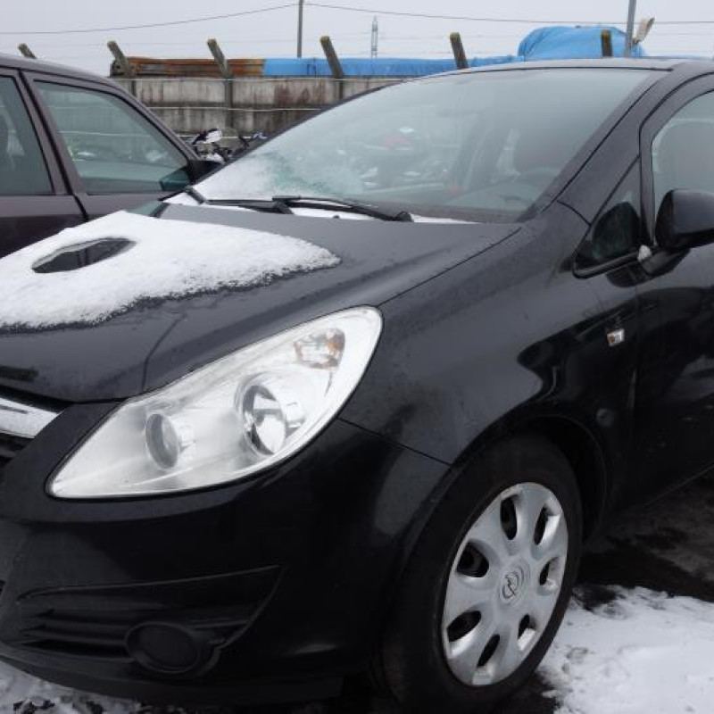 Attache ceinture arriere droit OPEL CORSA D Photo n°4