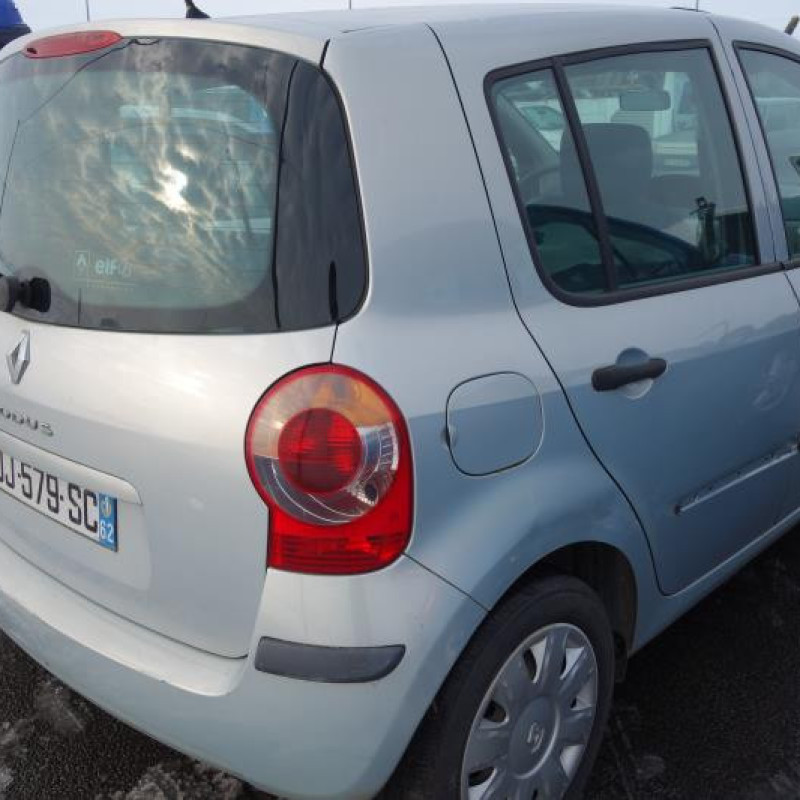 Renfort pare choc arriere (traverse) RENAULT MODUS Photo n°4