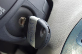 Renfort pare choc arriere (traverse) RENAULT MODUS
