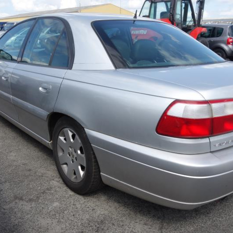 Malle/Hayon arriere OPEL OMEGA B Photo n°4