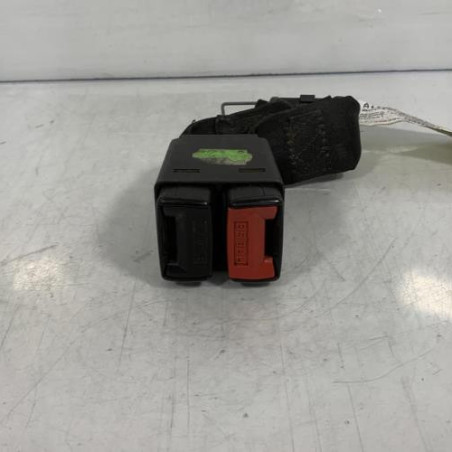 Attache ceinture arriere droit RENAULT MEGANE 1