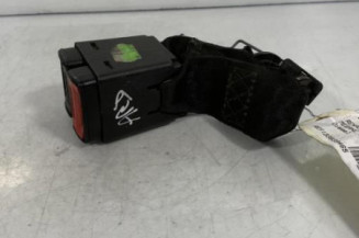 Attache ceinture arriere droit RENAULT MEGANE 1