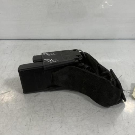 Attache ceinture arriere droit RENAULT MEGANE 1