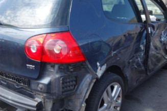 Feu arriere secondaire gauche (feux) VOLKSWAGEN GOLF 5