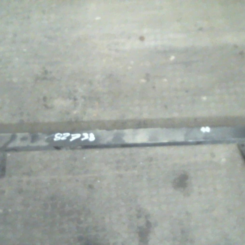 Renfort pare choc arriere (traverse) VOLKSWAGEN TOURAN 1 Photo n°1