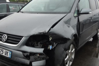 Renfort pare choc arriere (traverse) VOLKSWAGEN TOURAN 1