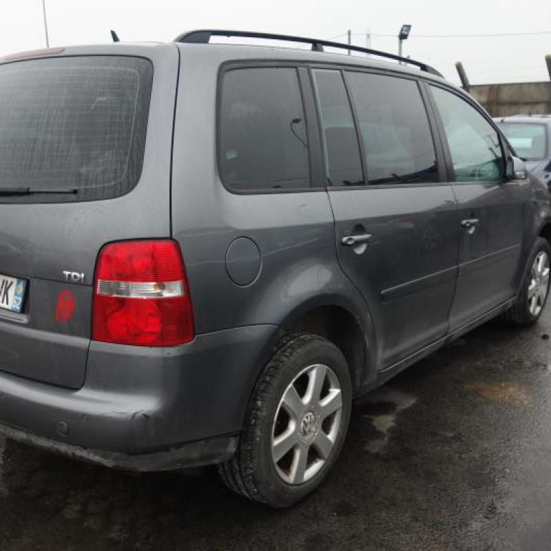 Renfort pare choc arriere (traverse) VOLKSWAGEN TOURAN 1 Photo n°4