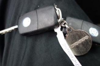 Renfort pare choc arriere (traverse) VOLKSWAGEN TOURAN 1