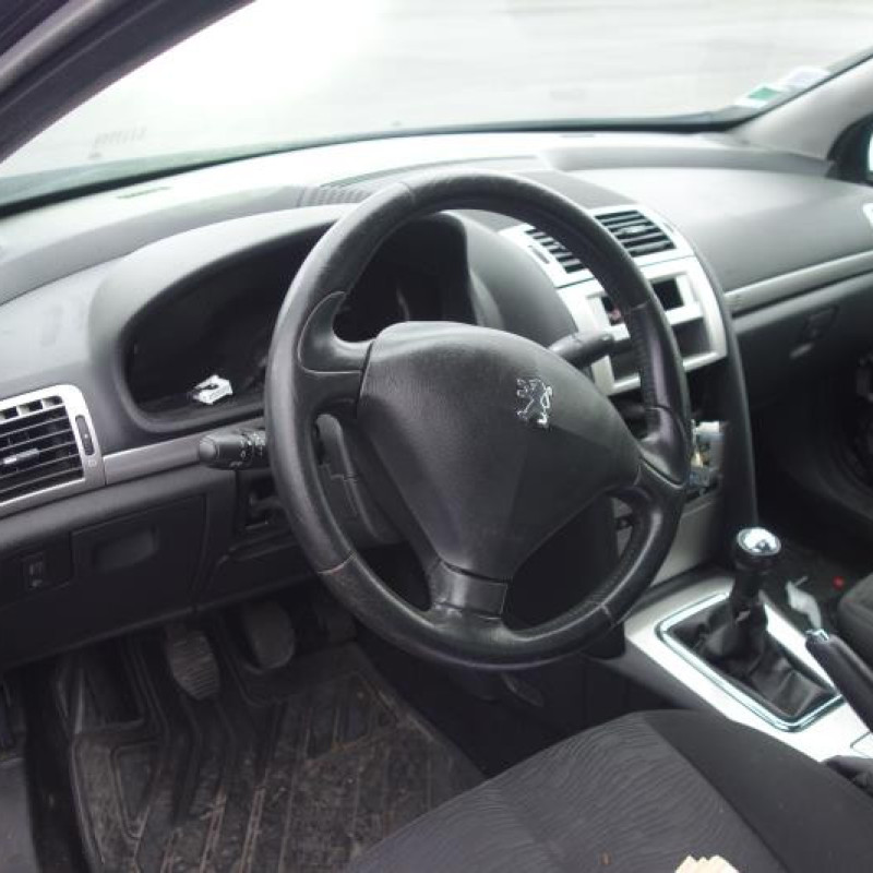 Pretensionneur de ceinture avant droit PEUGEOT 407 Photo n°8