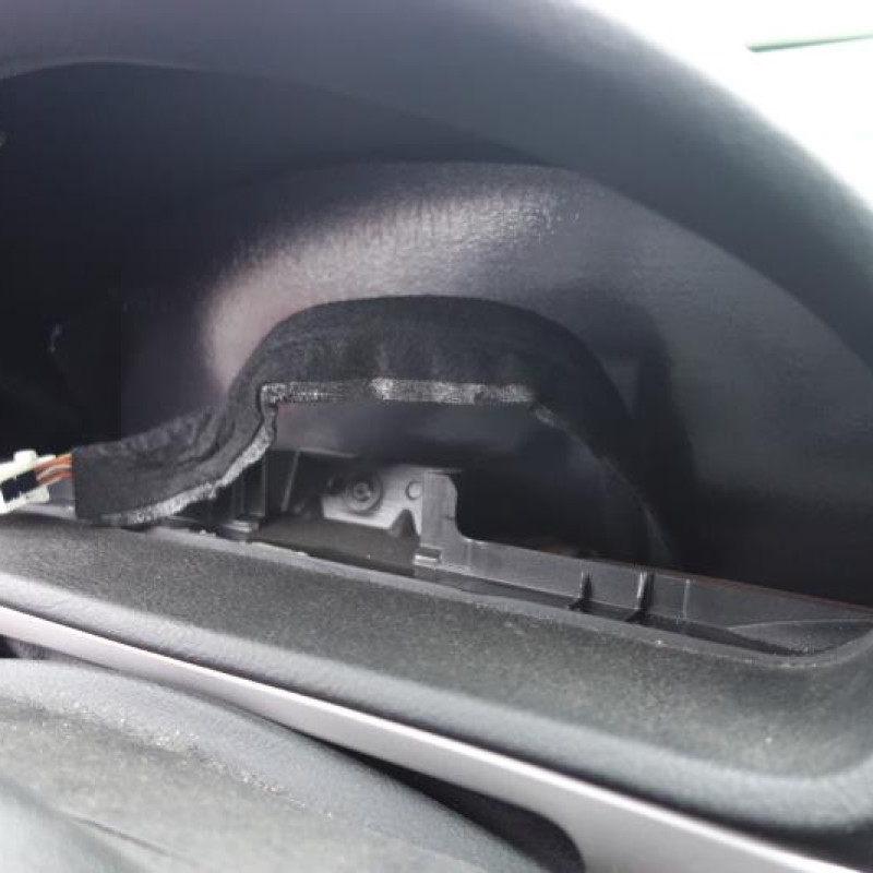 Pretensionneur de ceinture avant droit PEUGEOT 407 Photo n°10