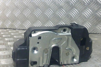 Serrure arriere droit MERCEDES CLASSE C 203 Photo n°1