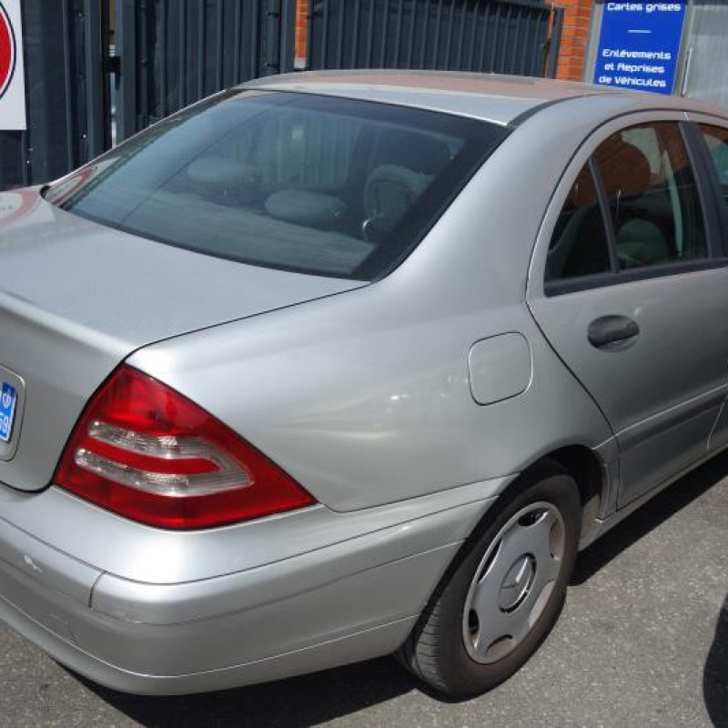 Serrure arriere droit MERCEDES CLASSE C 203 Photo n°5