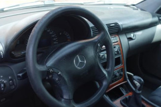 Serrure arriere droit MERCEDES CLASSE C 203