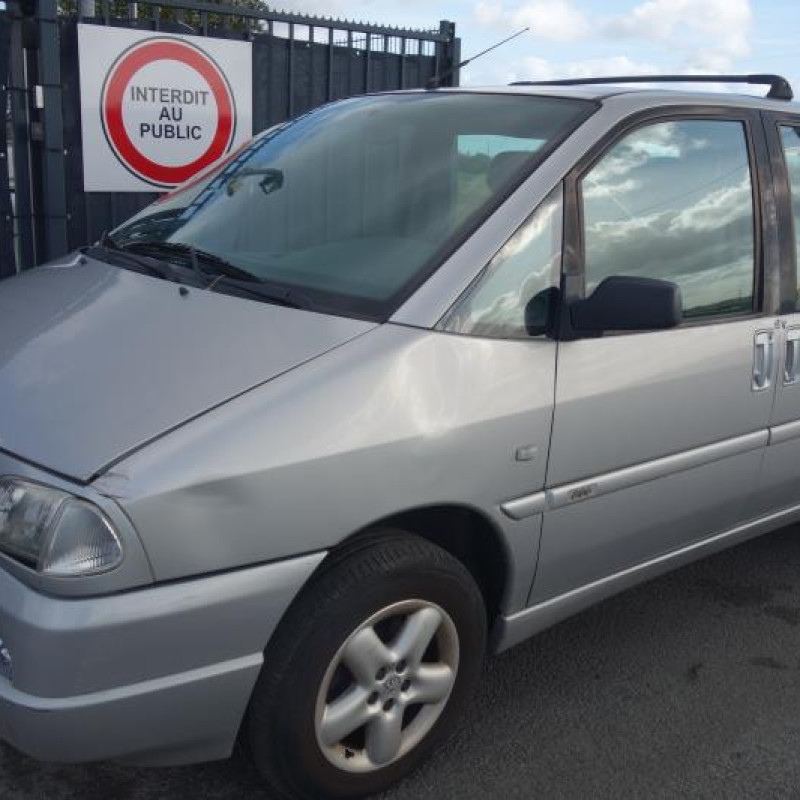 Feu arriere stop central PEUGEOT 806 Photo n°3