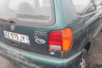 Serrure avant droit VOLKSWAGEN POLO 3