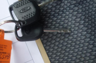 Avertisseur/Klaxon FORD FIESTA 3