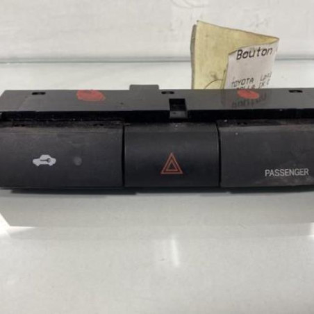 Bouton de warning TOYOTA COROLLA VERSO 2 Photo n°1
